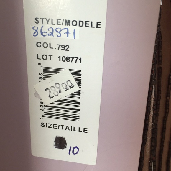 JS Collections Formal /Fancy dress - Picture 6 of 7